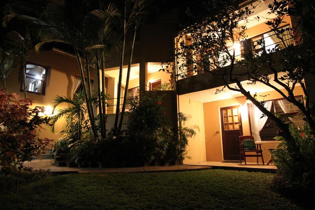 לינה וארוחת בוקר Mtubatuba Hornbill House מראה חיצוני תמונה